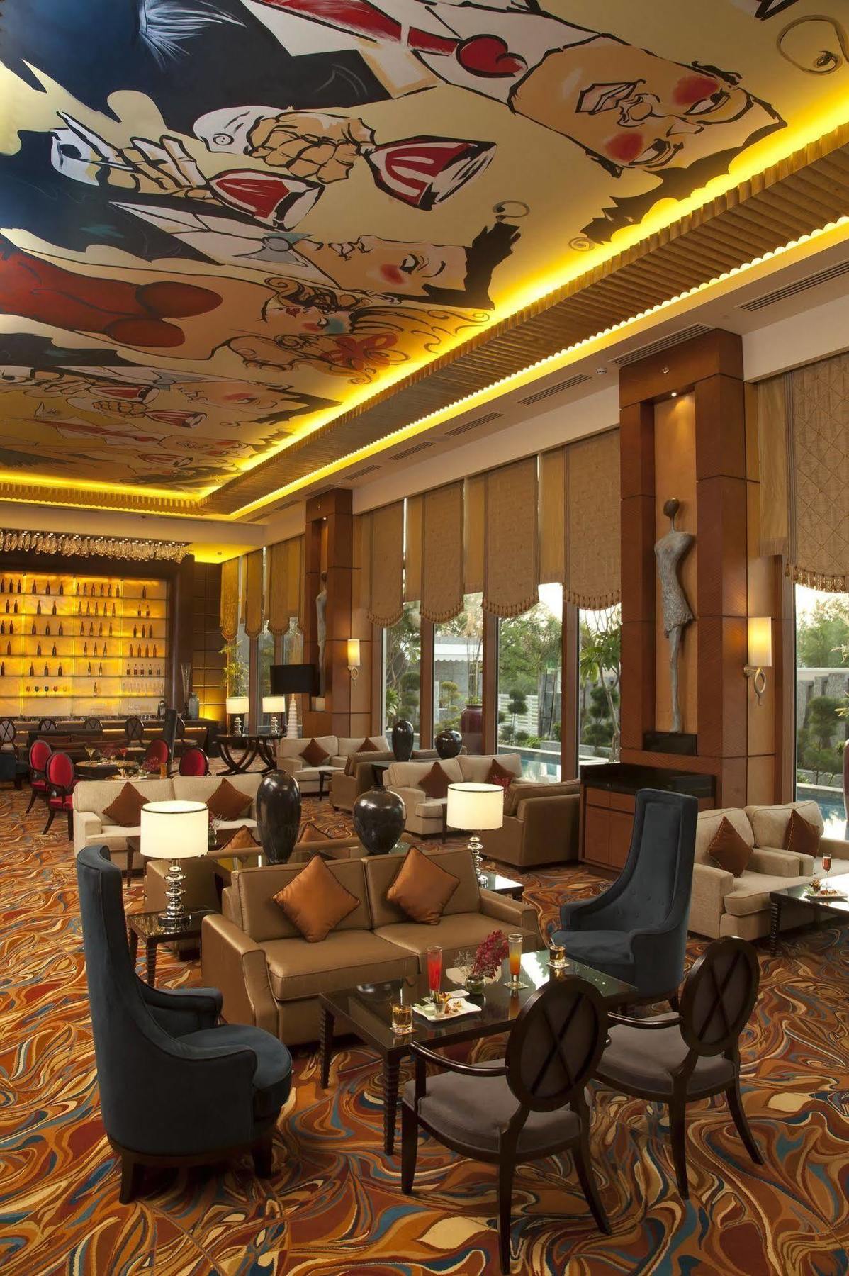 Radisson Blu Hotel, Нагпур Экстерьер фото
